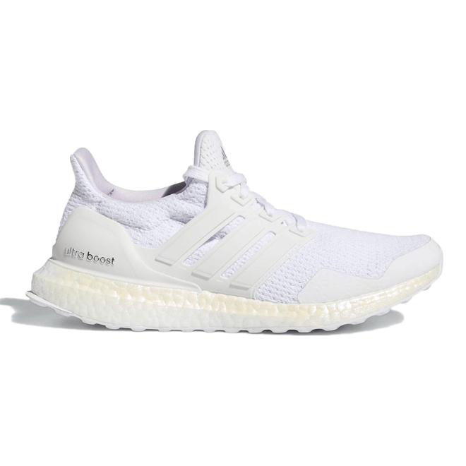 adidas Womens WMNS UltraBoost 'Aged Boost - Triple White' Cloud White/Crystal White/Supplier Colour Marathon Running  FY2898