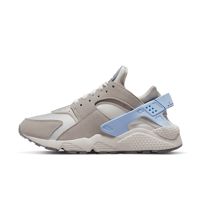 Nike Air Huarache DV6983-100