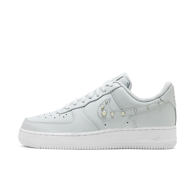 Nike Air Force 1 Low '07 SE TRND Pearl Swoosh Pure Platinum DV3810-001