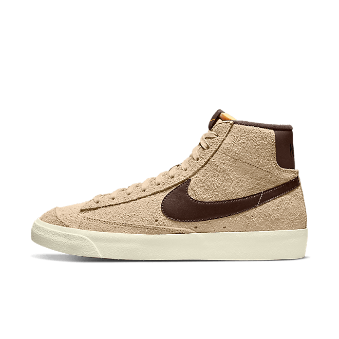 Nike Blazer Mid 77 Premium Rattan Light Chocolate DM0178-200