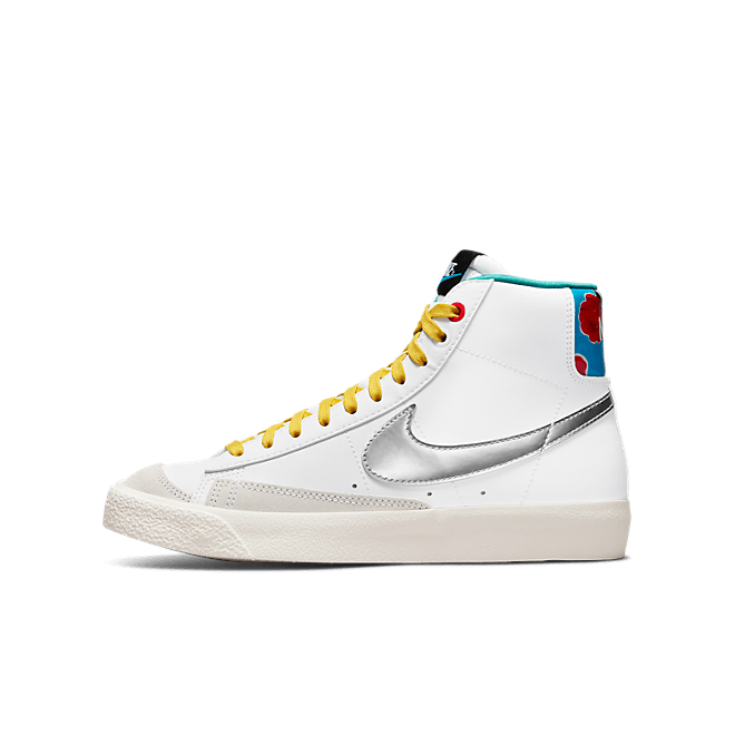 Nike Blazer Mid '77 GS 'White Vivid Sulfur' DQ7773-100