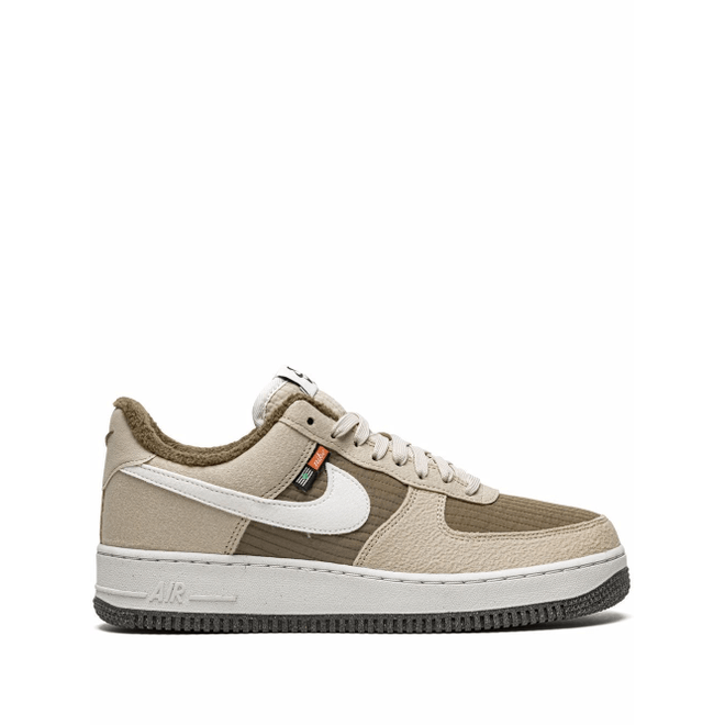 NIKE Air Force 1 '07 LV8 DC8871