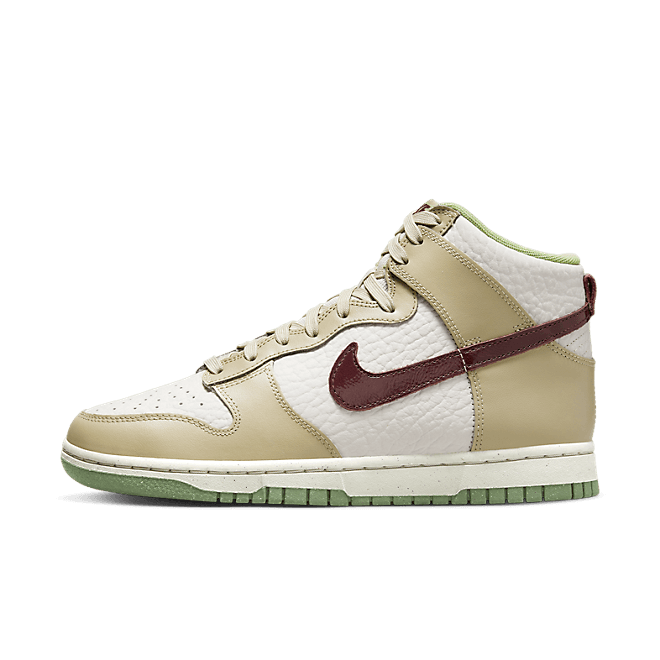 Nike Dunk High WMNS 'Light Bone' DX8956-001