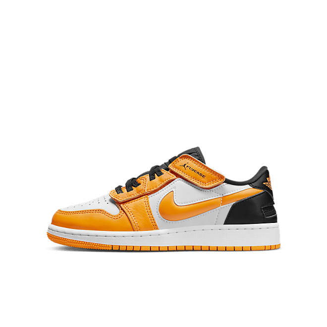 Air Jordan 1 Low FlyEase DN4639-107