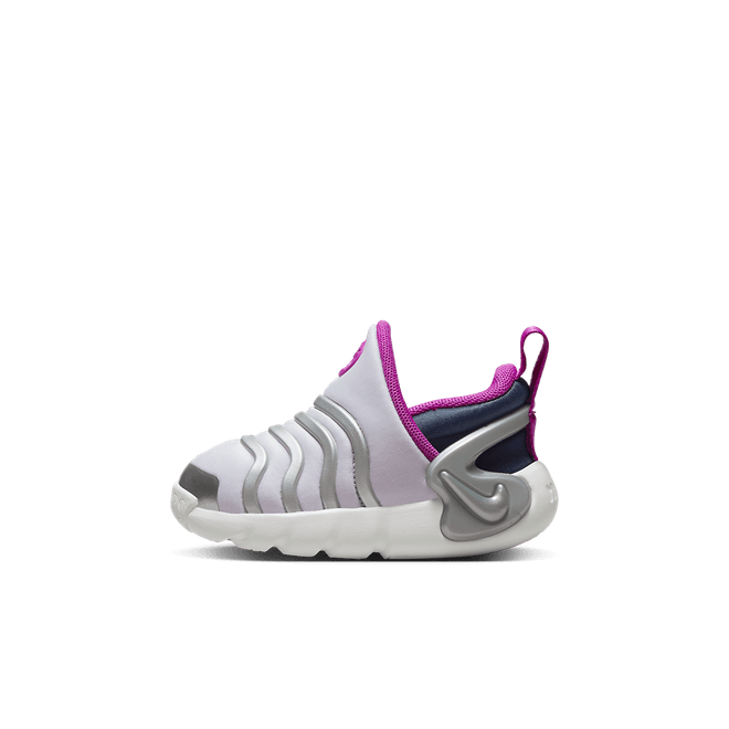 Nike Dynamo Go Eenvoudig aan en uit te trekken DH3438-500