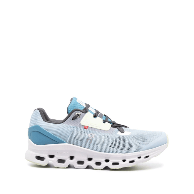 On Running Cloudstratus  3998658