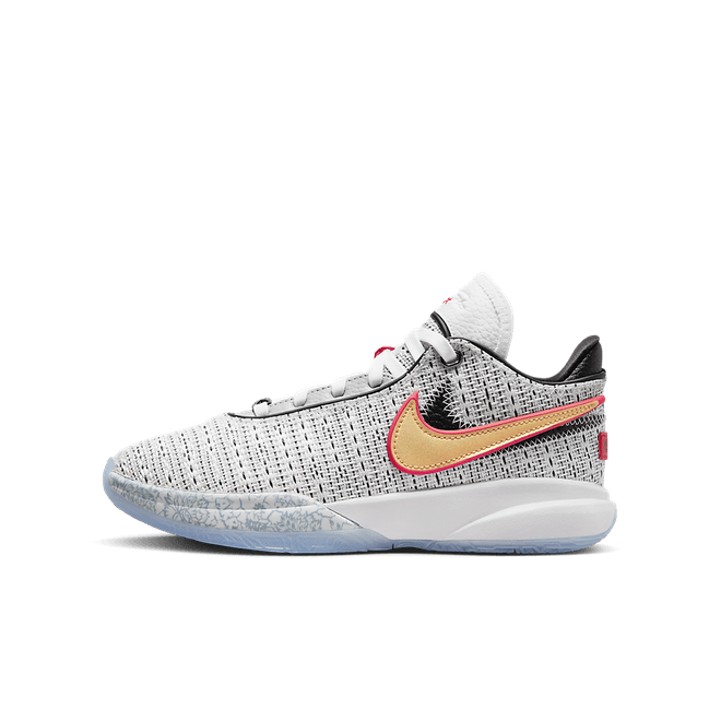 Nike Lebron Xx DQ8651-100