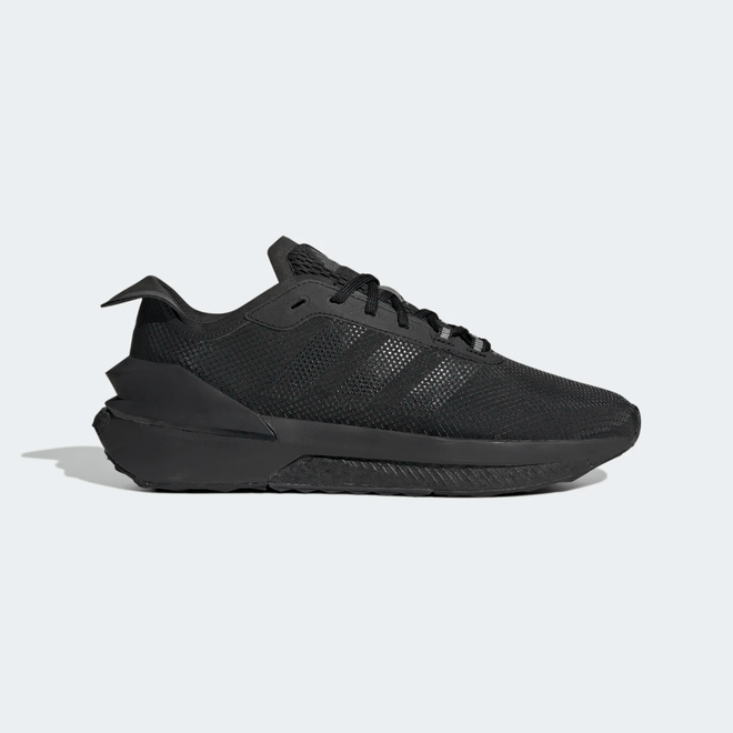 adidas Avryn HP5982