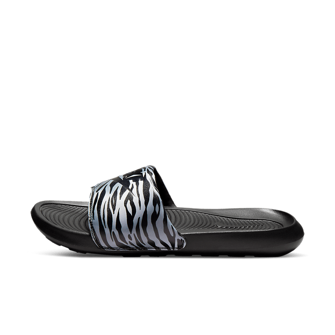 Nike Wmns Victori One Printed Slide 'Black Metallic Silver' CN9676-011