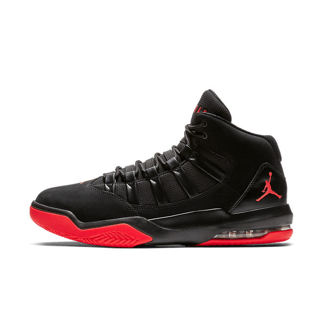 Air Jordan Max Aura Black Infrared AQ9084-060