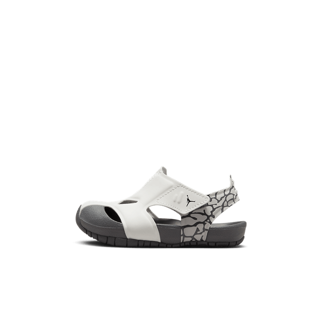 Jordan Flare CI7850-100