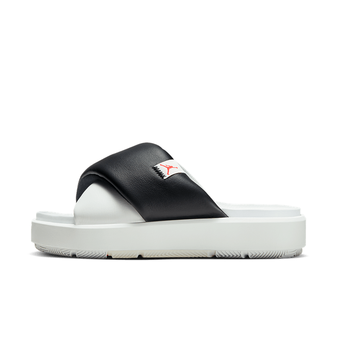 Jordan Sophia DO8863-100