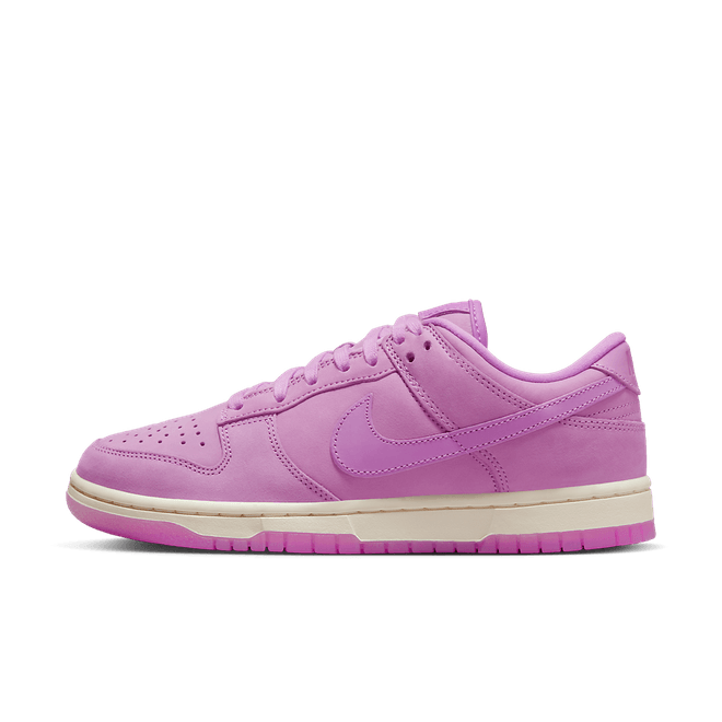 Nike Wmns Dunk Low Premium 'Rush Fuchsia' DV7415-500