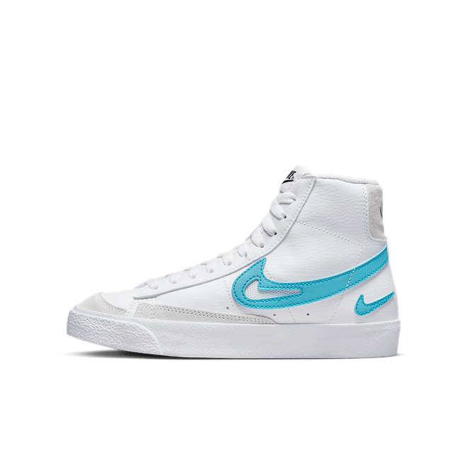 Nike Blazer  FN7790-100