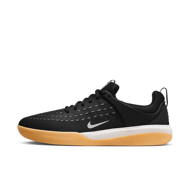 Nike Zoom Nyjah 3 SB 'Black White Gum' DV7896-001