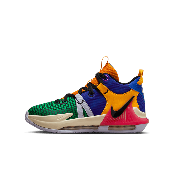 Nike Boys LeBron Witness VII FQ8170-585