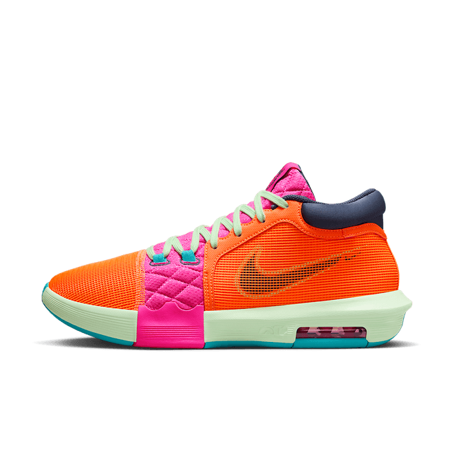 LeBron Witness 8 Basketball FB2239-800