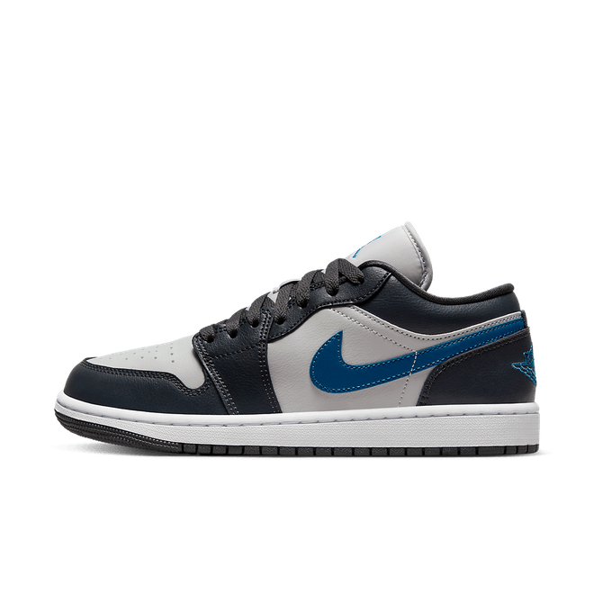 Jordan Brand Air Jordan 1 Low Grey DC0774-040
