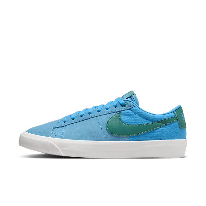 Nike SB Zoom Blazer Low Pro GT FJ1679-400