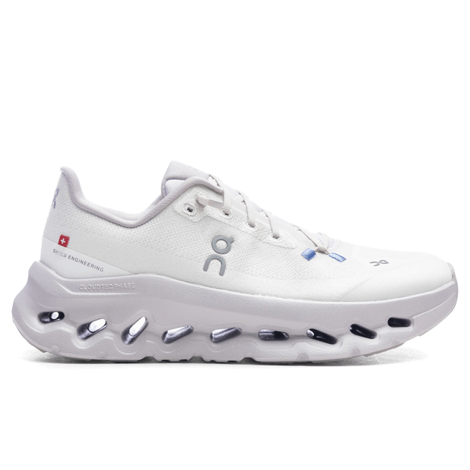 On Women's Cloudtilt Sand/Lavender 3WE10051145