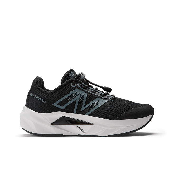 New Balance Bungee FuelCell Propel v5  Black PAFCPRB5