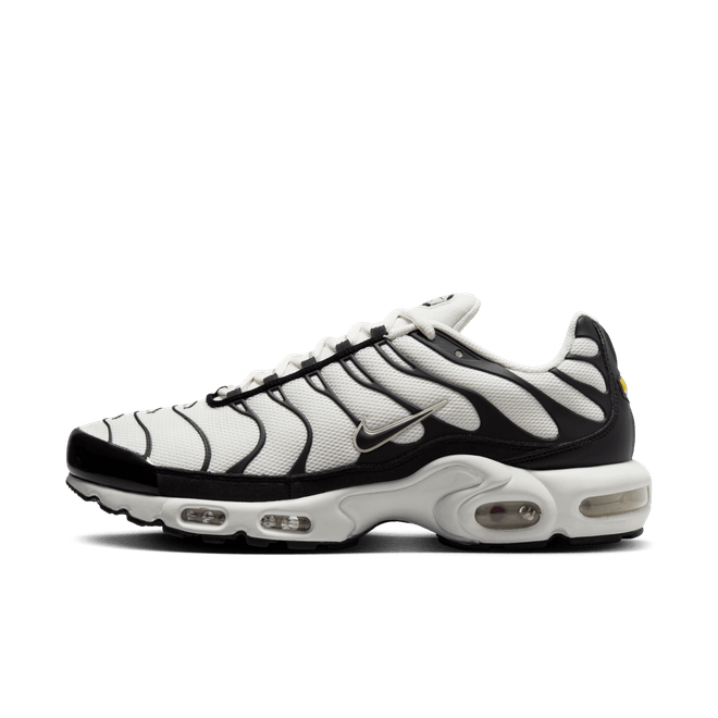 Nike Air Max Plus Essential 'Panda'  FV6264 001