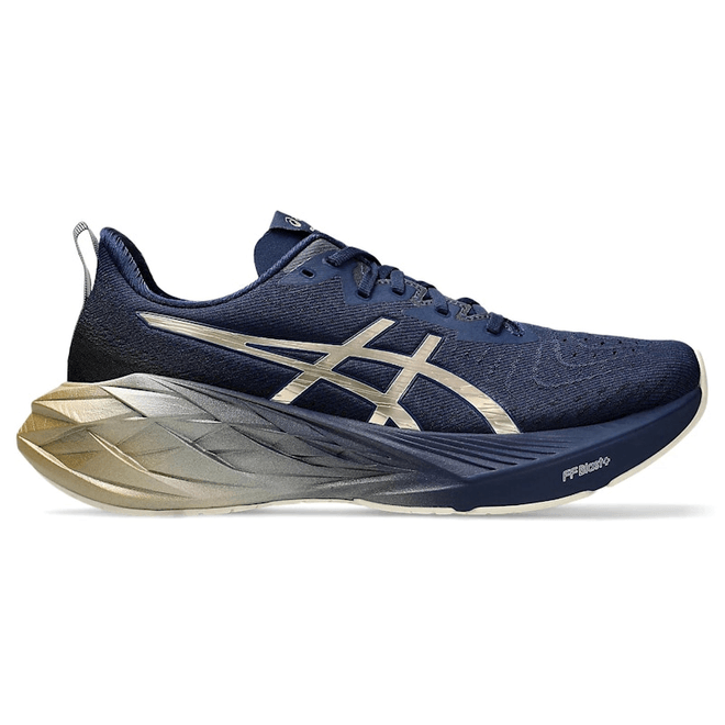ASICS Novablast 4 Platinum Blue Expanse Champagne 1011B945-400