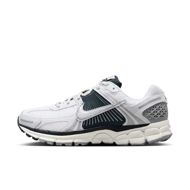 Nike Zoom Vomero 5 HV2412-100