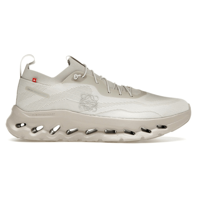 On Running Cloudtilt LOEWE Sand (Women's) 3WD30310554