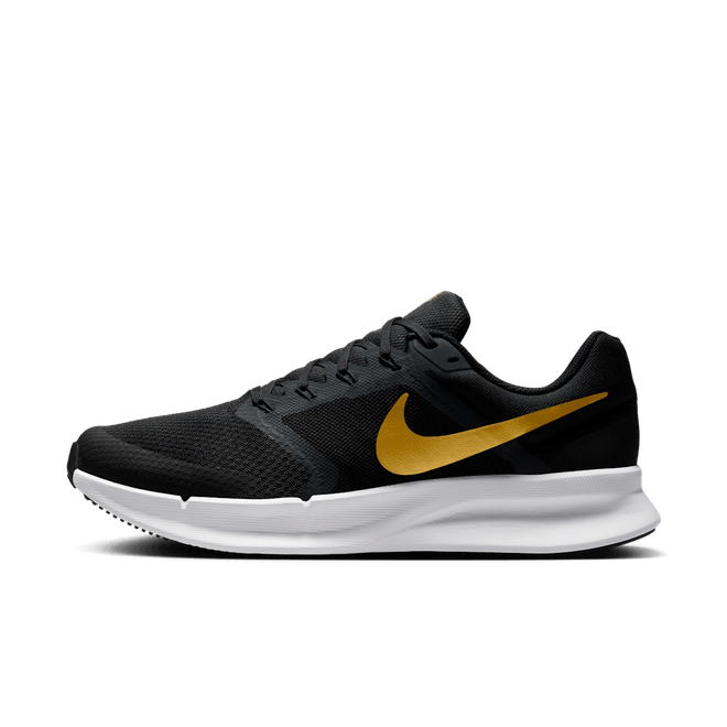 Nike Run Swift 3 Road DR2695-010