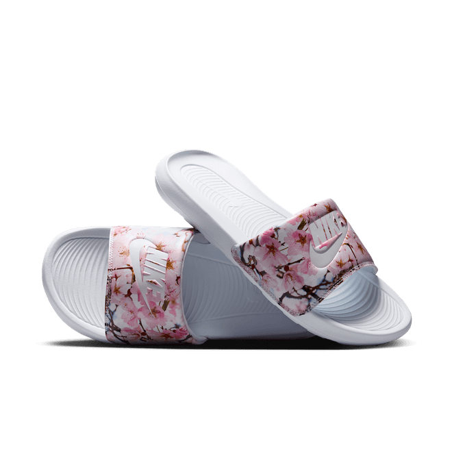 Nike Victori One FZ3111-100