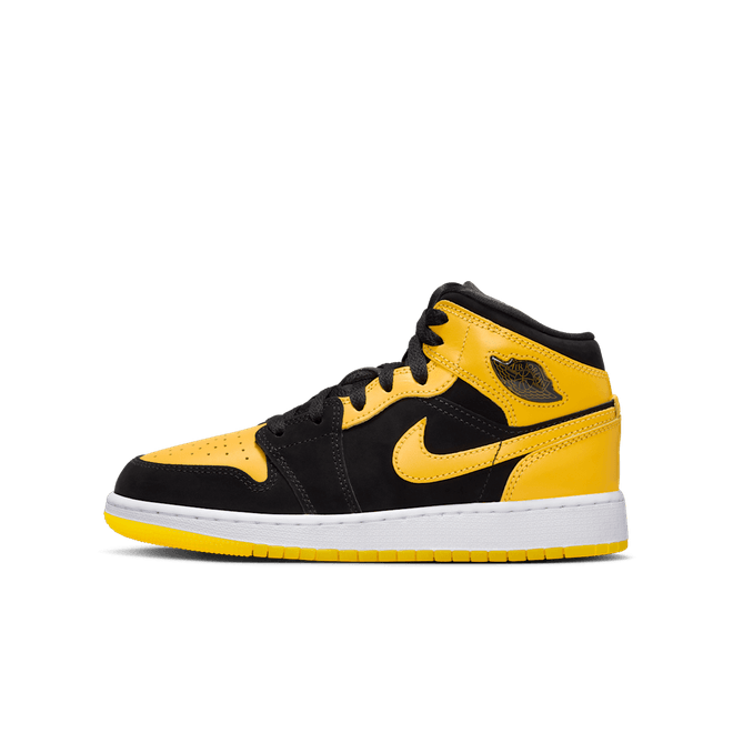Nike Air Jordan 1 Mid SE Older Kids' HJ5940-071