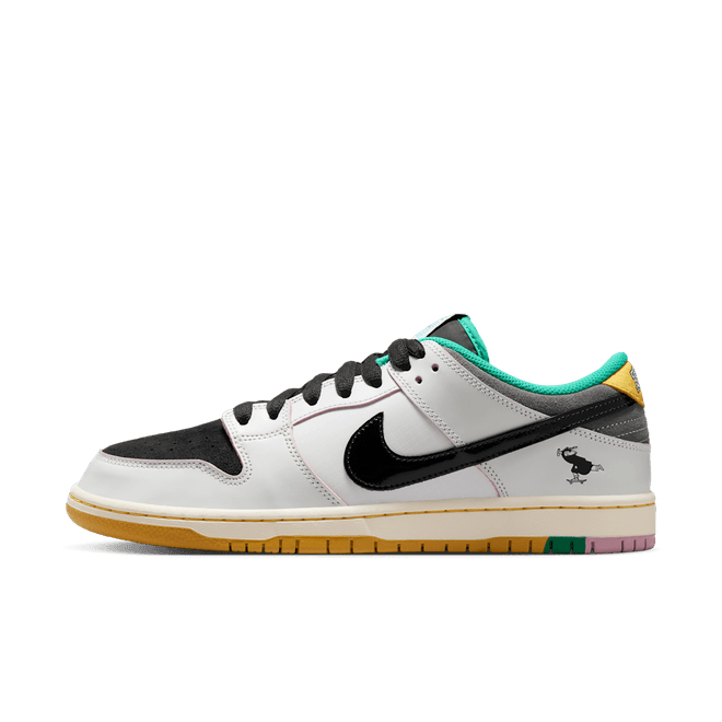 Nike SB Dunk Low CSEF HJ4132-100