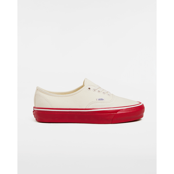 Vans - Premium Authentic  VN000EBNYF9