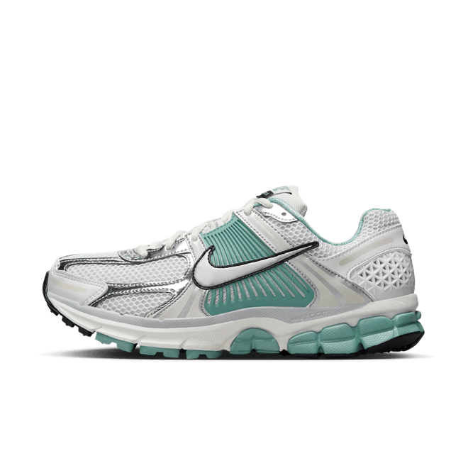 Nike Women's Zoom Vomero 5 News W  HF1877-101