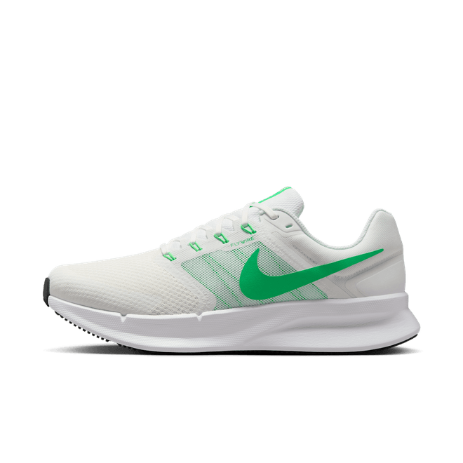 Nike Run Swift 3 Road DR2695-111