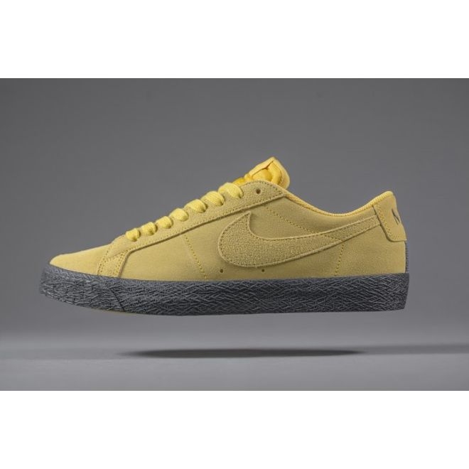 NIKE SB Blazer Low Yellow Ochre 864347-701