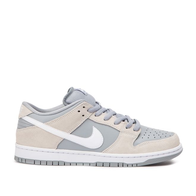 Nike SB Dunk Low TRD AR0778-110