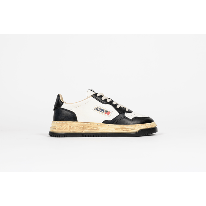 Autry x Maison Mihara Yasuhiro General Scale AVLW-MMY3-WHTBLK