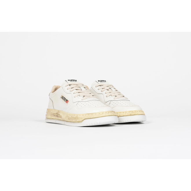 Autry x Maison Mihara Yasuhiro General Scale AVLM-MMY1-WHT