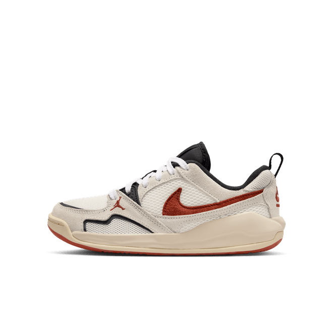 Nike Jordan CMFT Era Older Kids' HQ0506-101