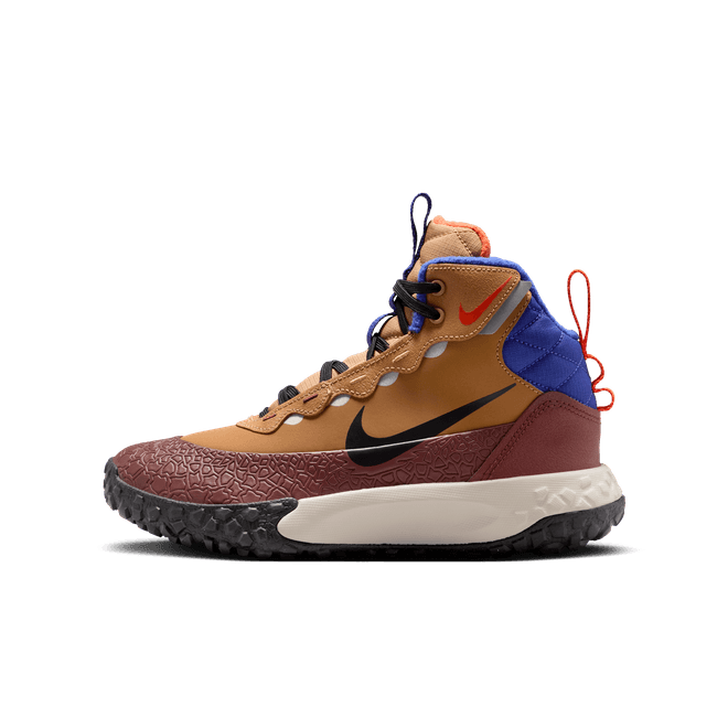 Nike Terrascout Older Kids' Boot IH7683-200