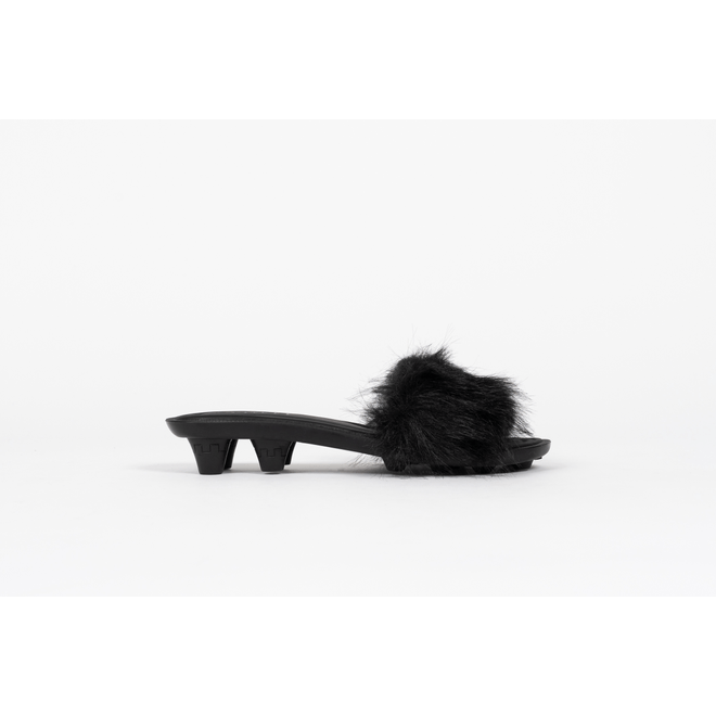 Puma x FENTY Slide Chic Fur 404768-02