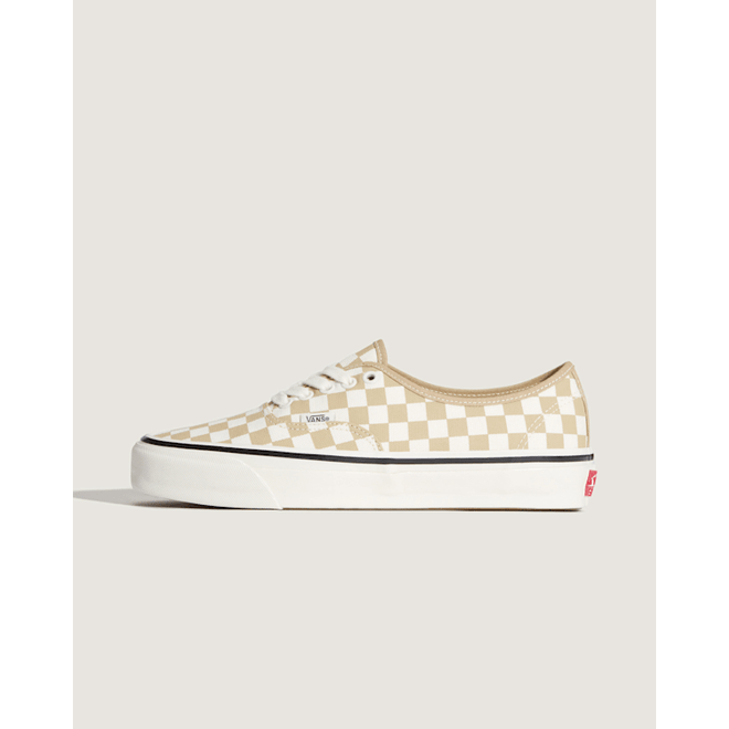 Vans Premium Authentic  VN000EBND7E