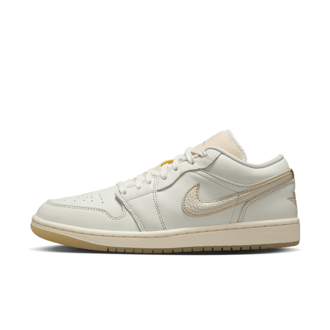 Nike Air Jordan 1 Low SE HV5157-100