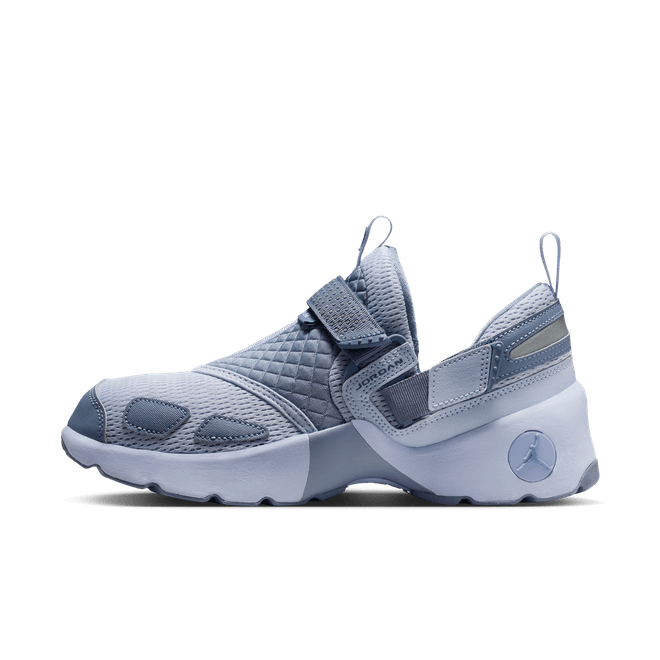 Nike Jordan Trunner LX HQ2164-010