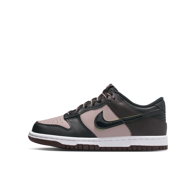 Nike Dunk Low SE Big Kids' HQ1957-600