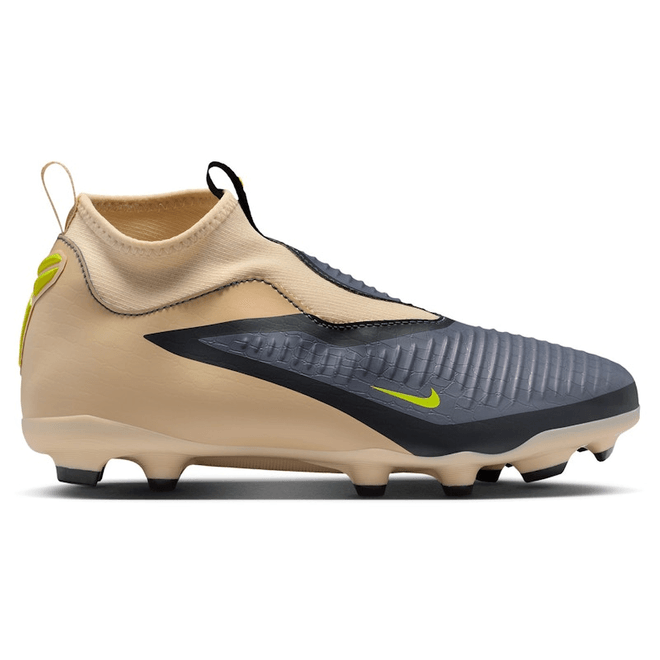 Kobe Jr. Phantom 6 High Academy voetbal IF4395-001