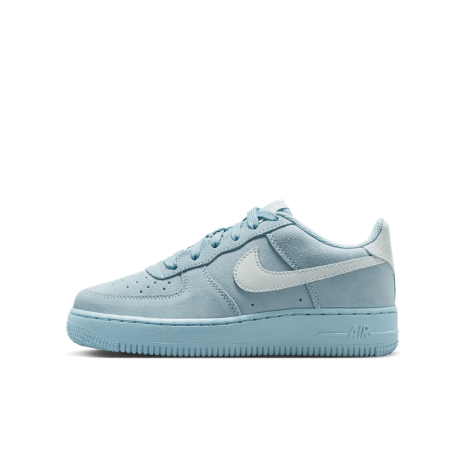 Nike Air Force 1 LV8 IB5688-400