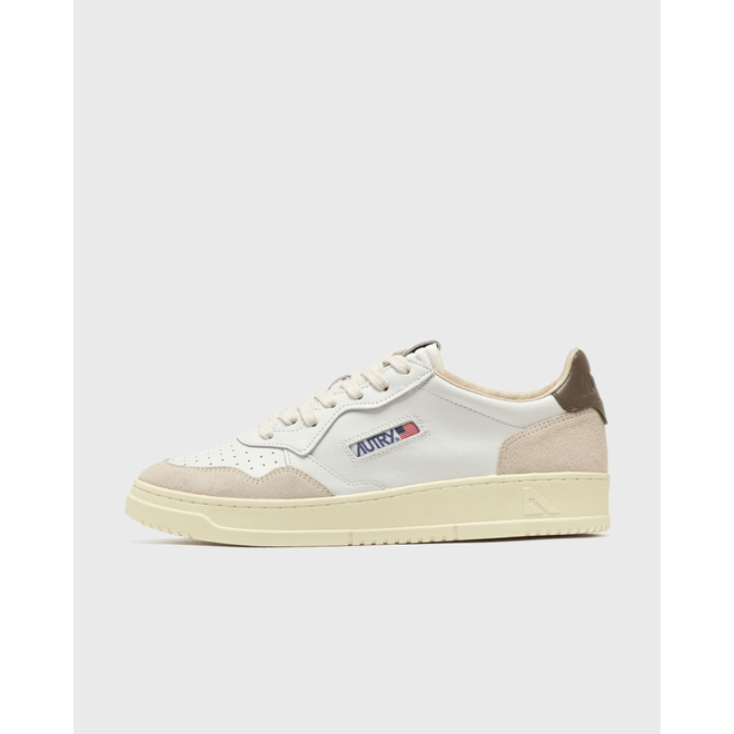 Autry Action Shoes Medalist Low Man A1UNAULMLS15